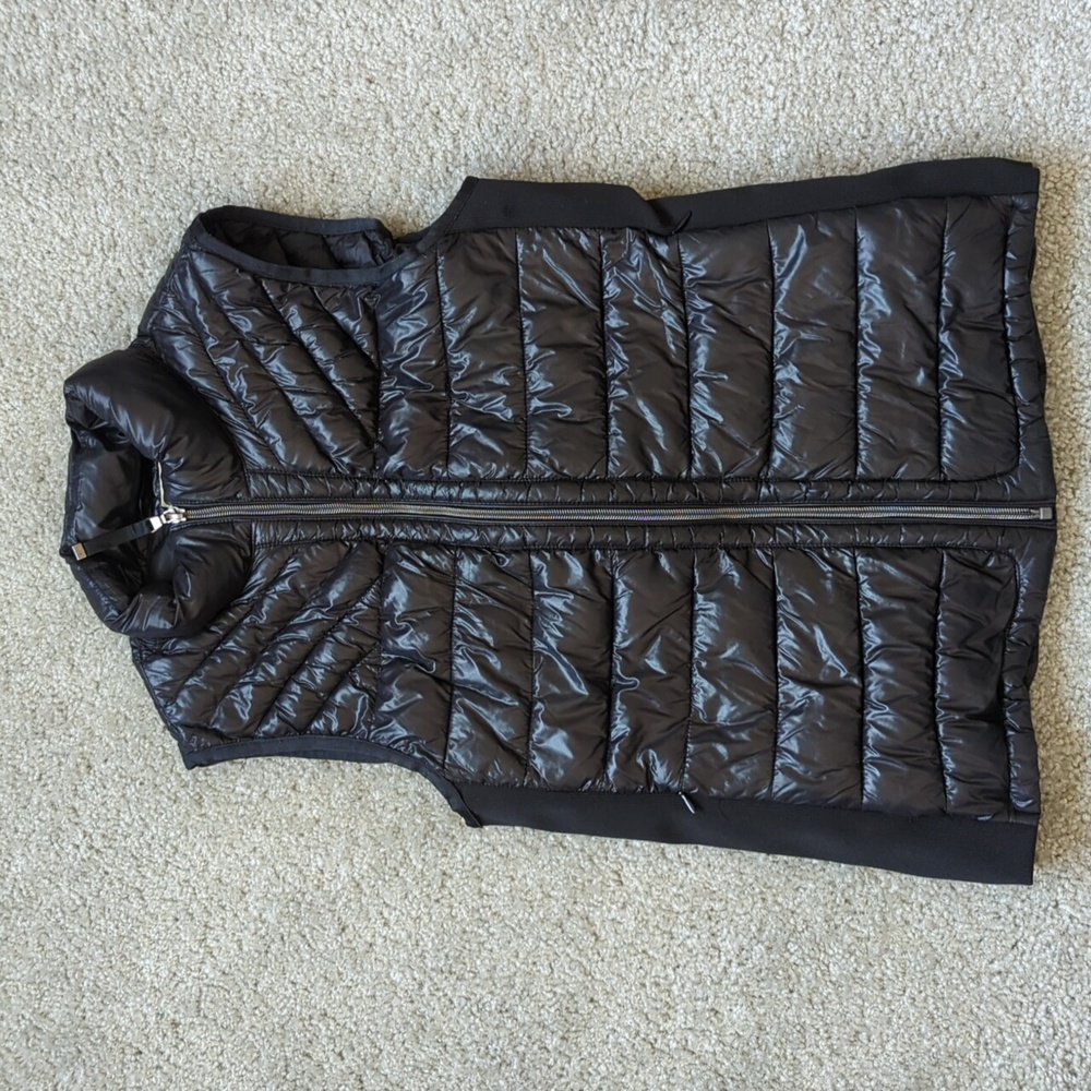 gap puffy vest